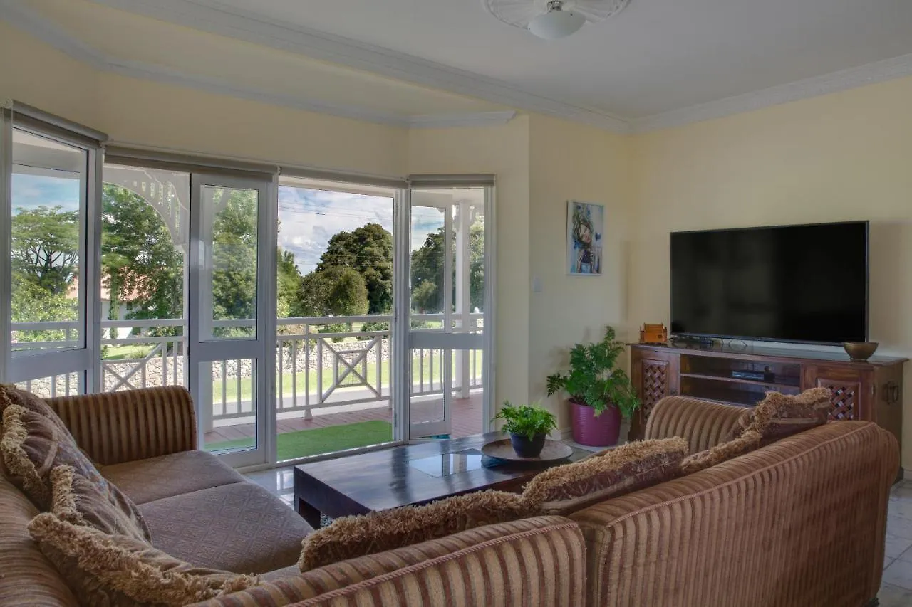 Villa Bohemian Breeze Bald Knob